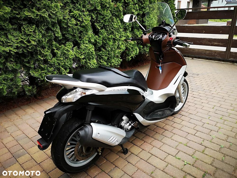 Piaggio Beverly - 9