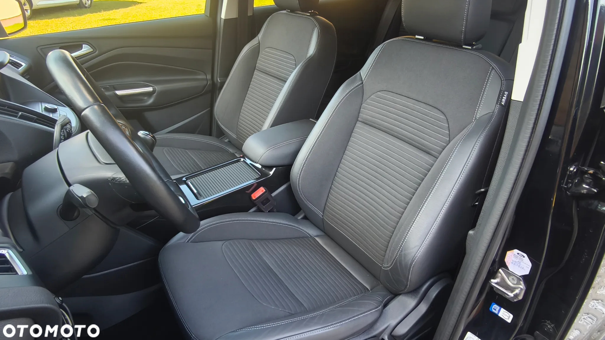 Ford Kuga 2.0 TDCi 2x4 Trend - 16