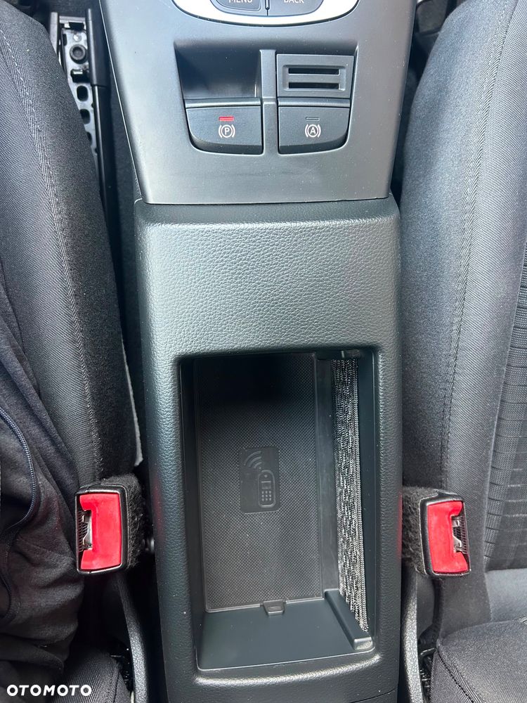 Audi A3 Sportback - 13