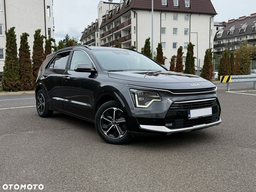 Kia Niro 1.6 GDI Hybrid L Business Line - 4