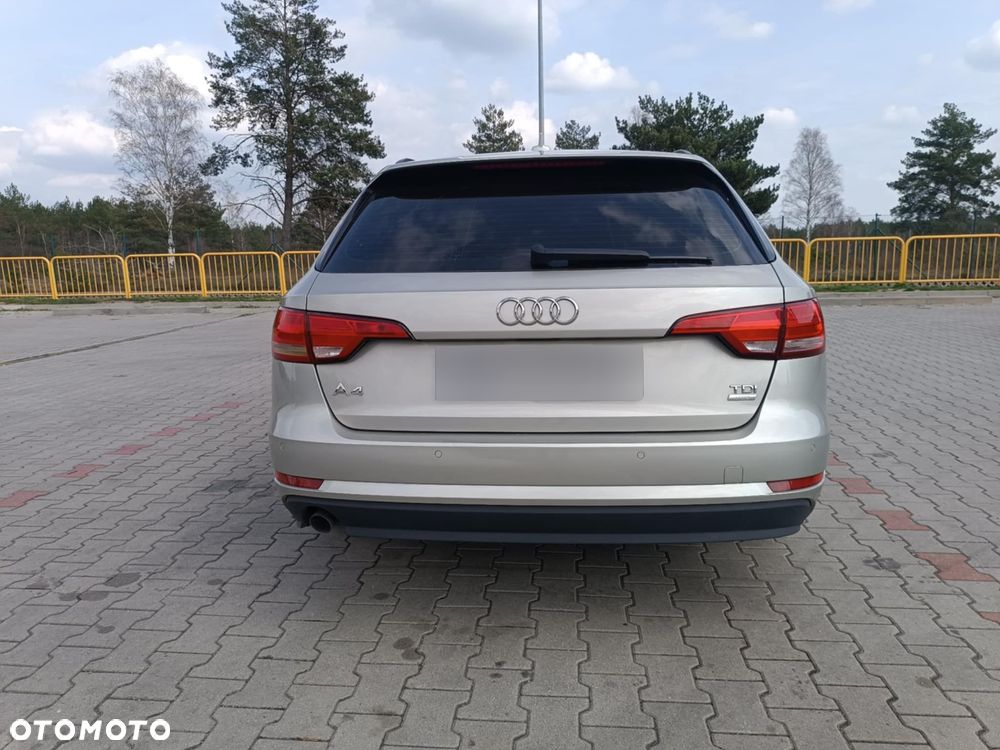 Audi A4 Avant 2.0 TDI - 7