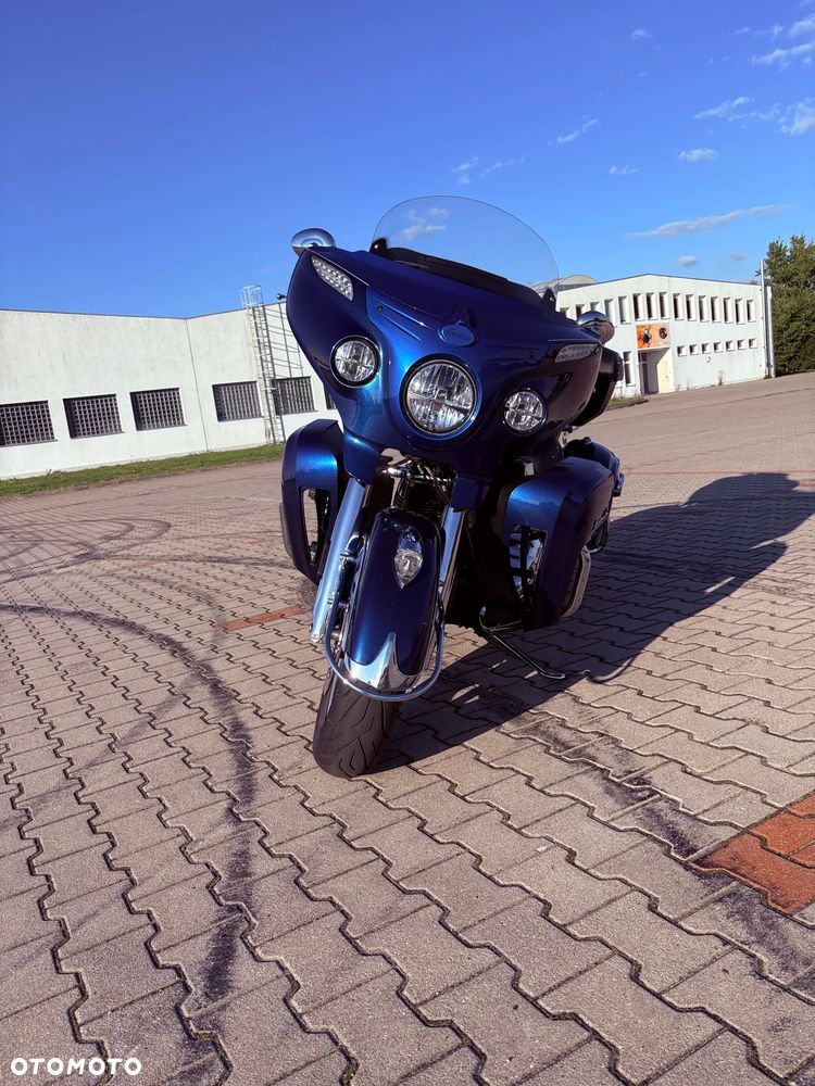 Indian Roadmaster - 14