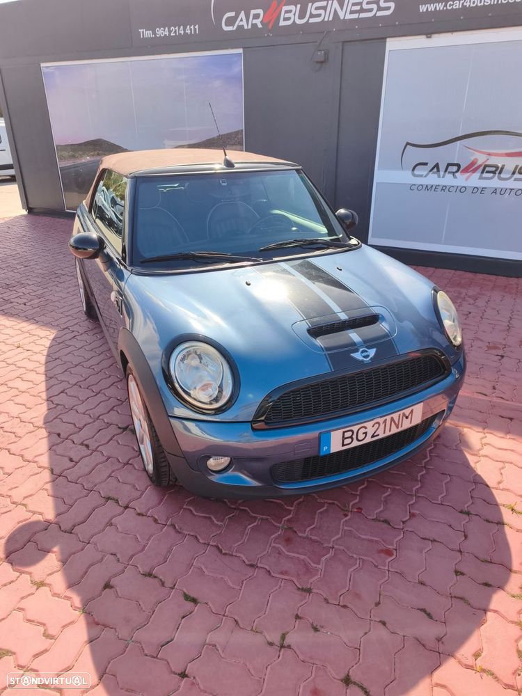 MINI 3 Portas Cooper S - 2