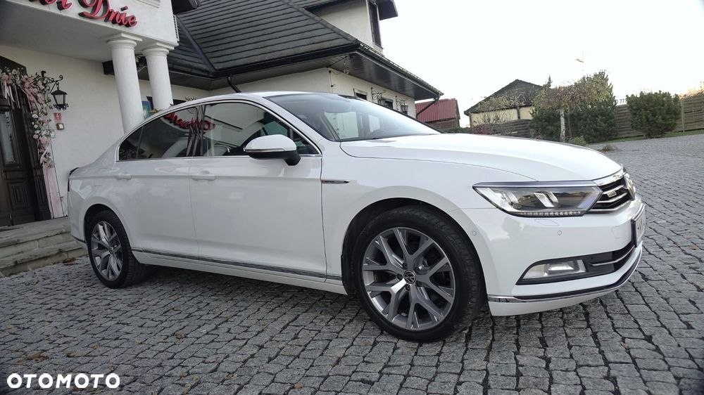 Volkswagen Passat - 17