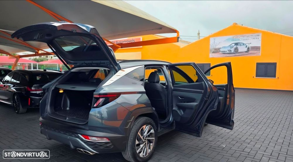 Hyundai Tucson 1.6 CRDi Vanguard - 19