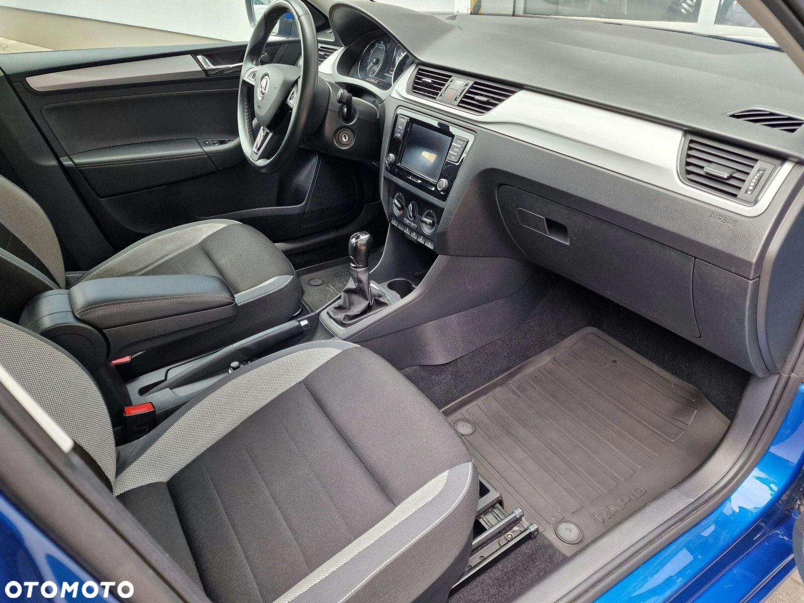 Skoda RAPID 1.0 TSI Ambition - 17