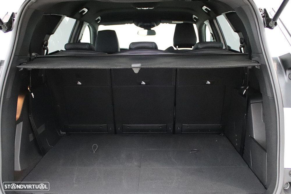 Peugeot 5008 1.2 PureTech Allure Pack EAT8 - 23