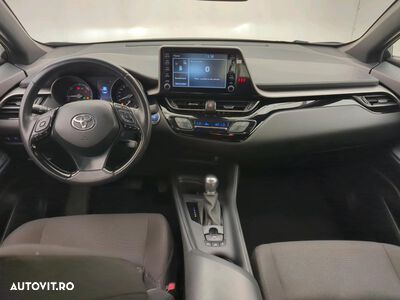 Toyota C-HR - 8