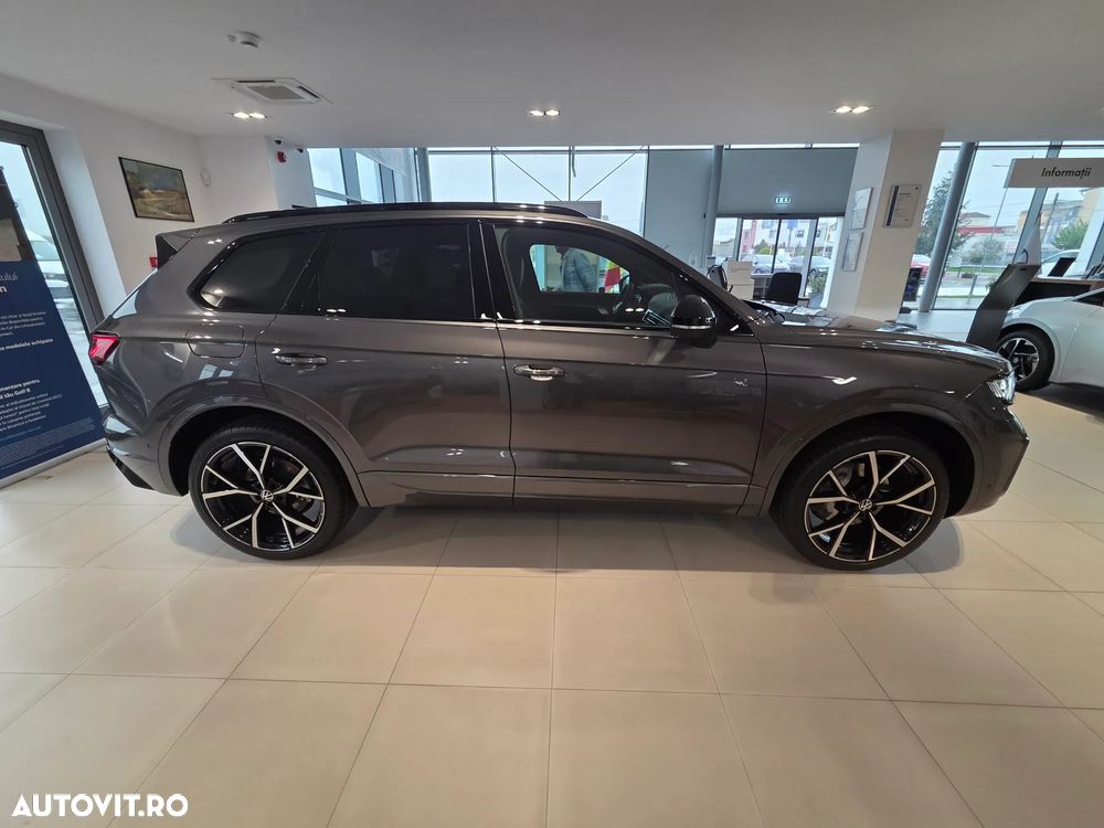 Volkswagen Touareg V6 TDI 4MOTION R-Line - 4