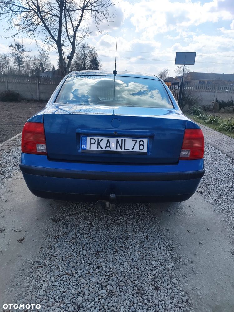 Volkswagen Passat 1.8T - 5