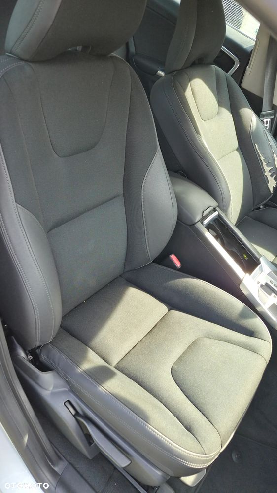 Volvo V60 D3 Geartronic Summum - 14