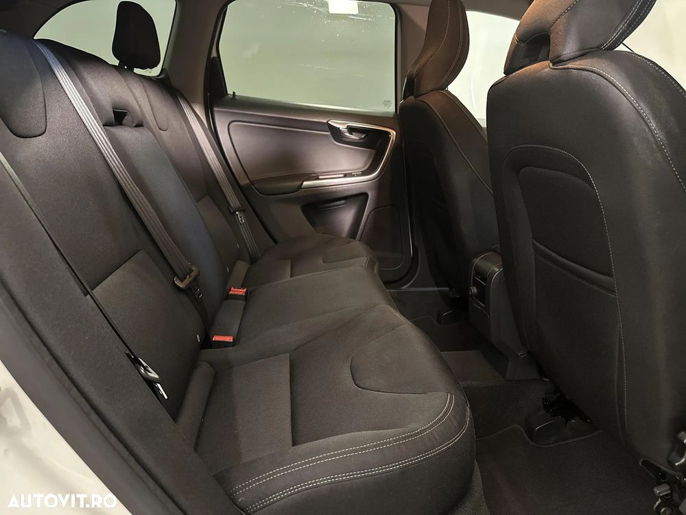 Volvo XC 60 - 12