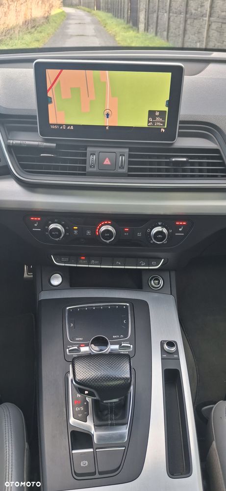 Audi Q5 2.0 TDI Quattro Design S tronic - 9