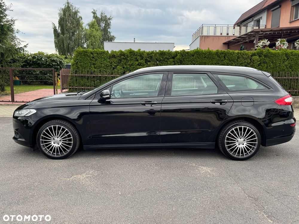 Ford Mondeo - 28