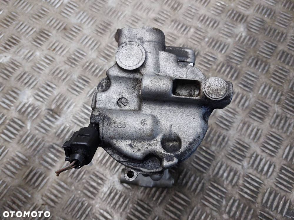 SPRĘŻARKA KOMPRESOR KLIMATYZACJI AUDI A4 B8 1.8 TFSI - 5