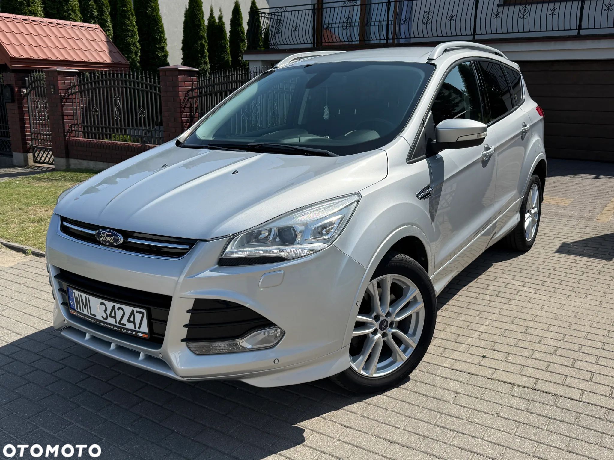 Ford Kuga 2.0 TDCi 4x4 Individual - 1