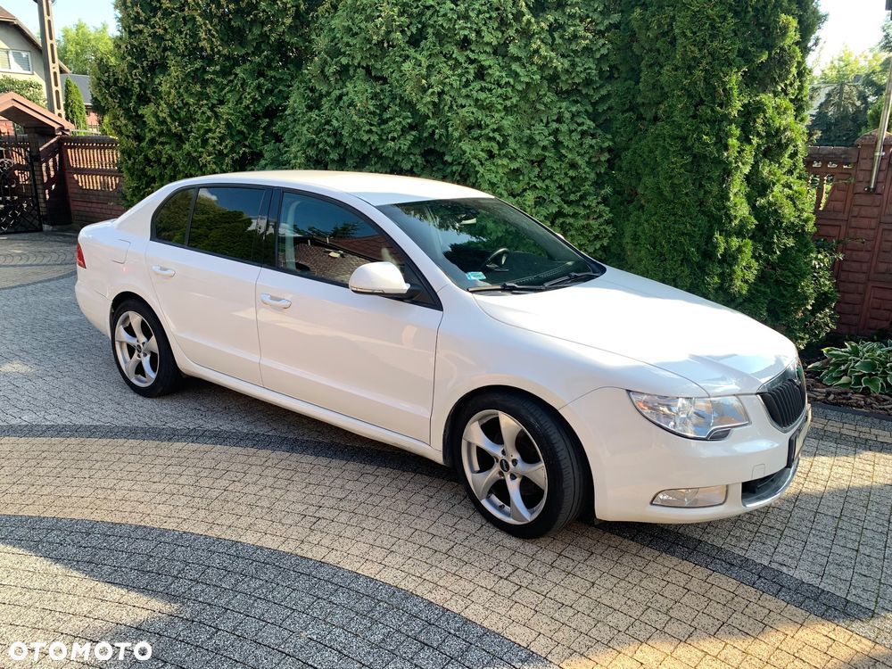 Skoda Superb 2.0 TDI Family - 30