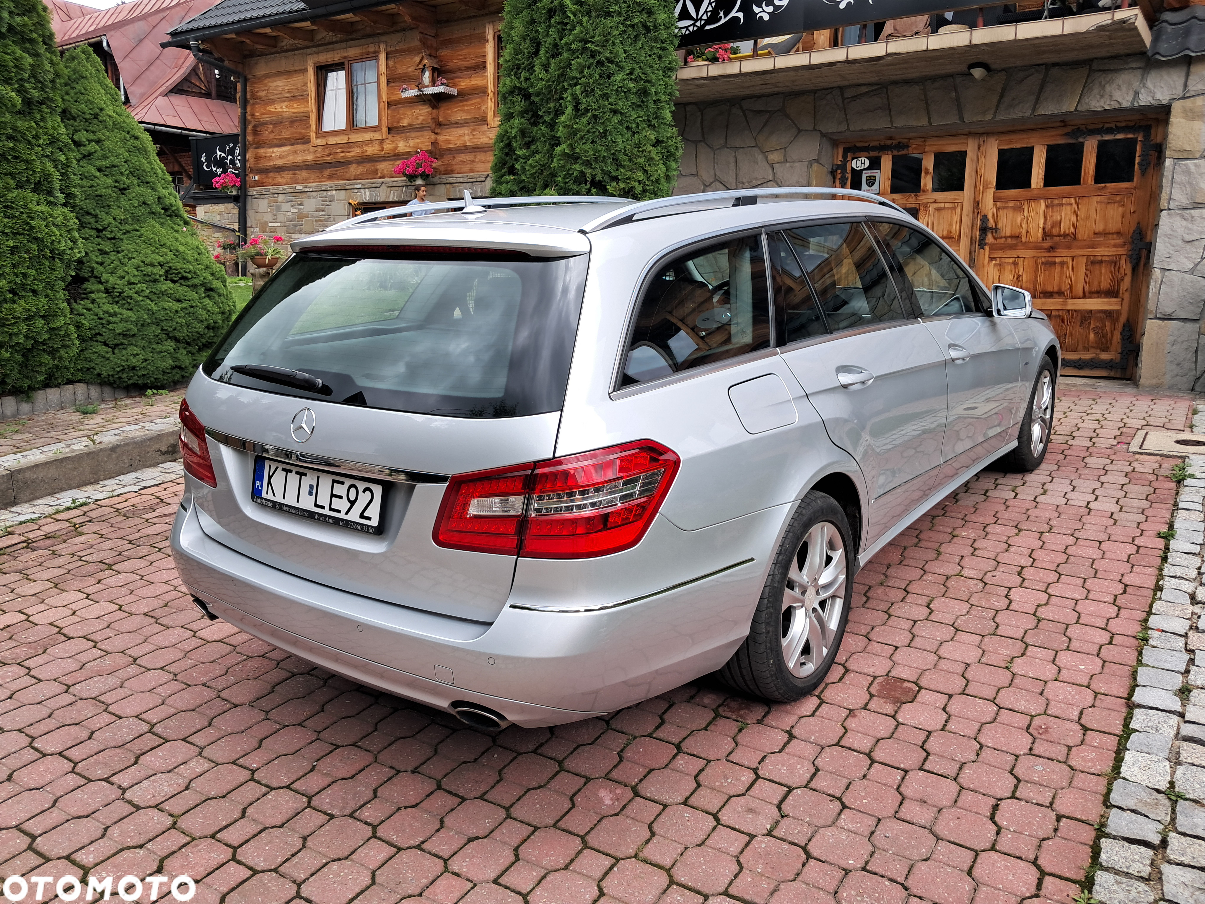 Mercedes-Benz Klasa E 350 CDI 4-Matic BlueEff Avantgarde - 5