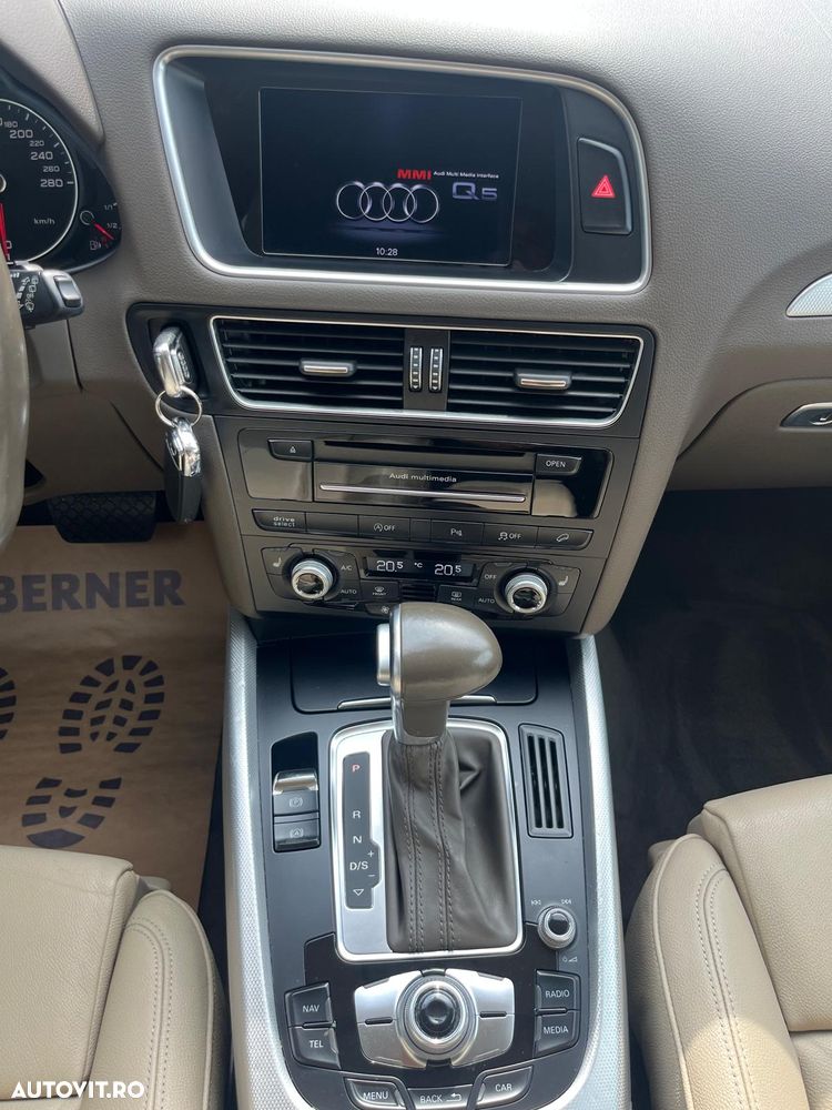 Audi Q5 2.0 TDI Quattro S tronic Sport - 9