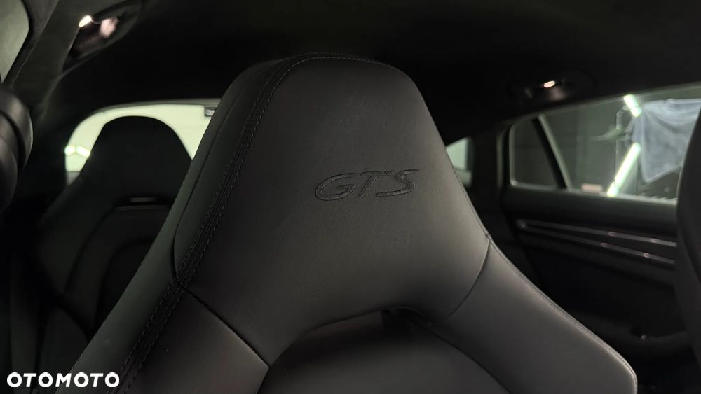 Porsche Panamera - 9