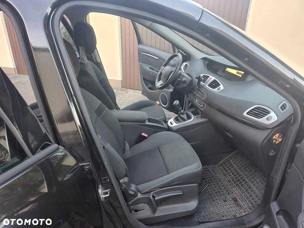 Renault Grand Scenic TCe 130 Dynamique - 17