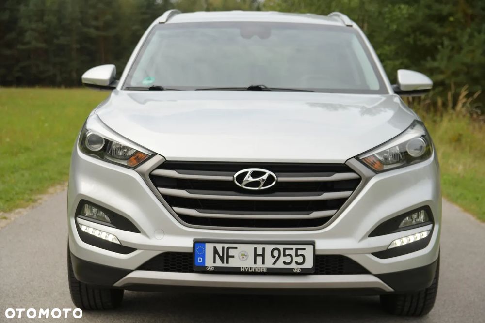 Hyundai Tucson blue 1.6 GDi 2WD Intro Edition - 12