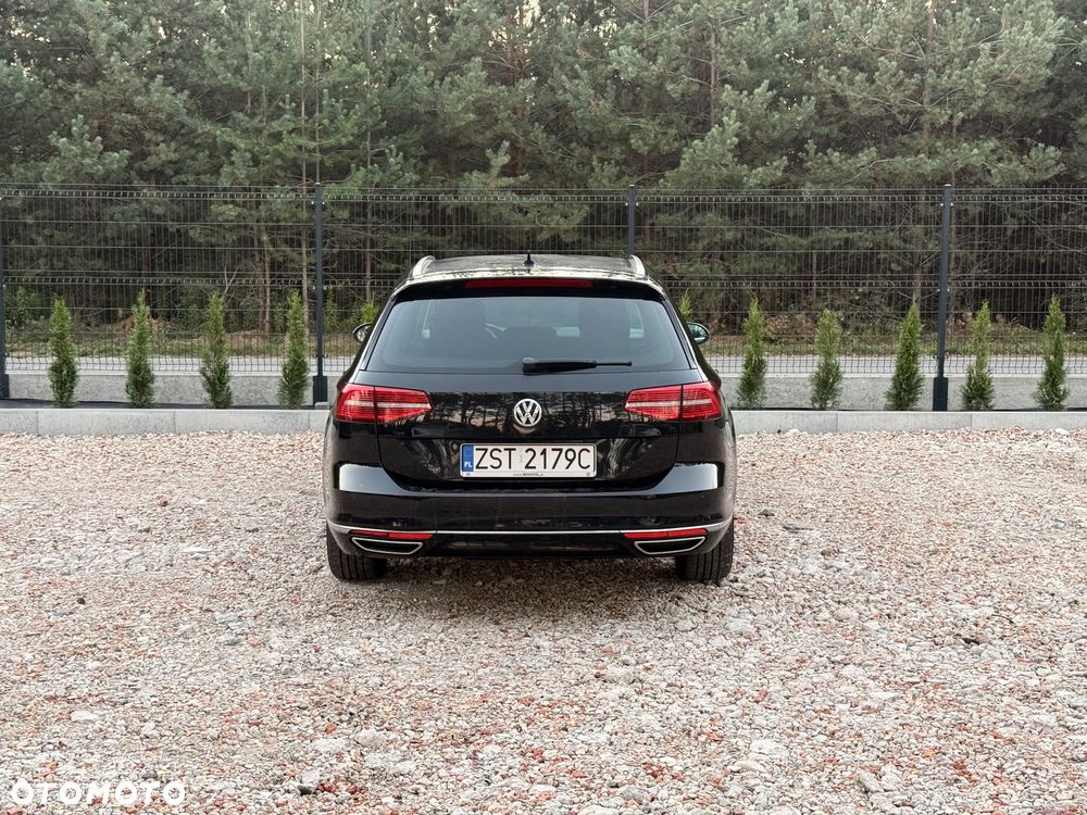 Volkswagen Passat - 30