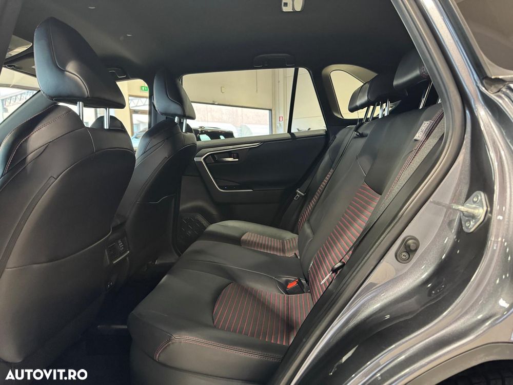 Toyota RAV4 2.5 PHEV VVT-iE 4x4 Style Bi-Tone - 28