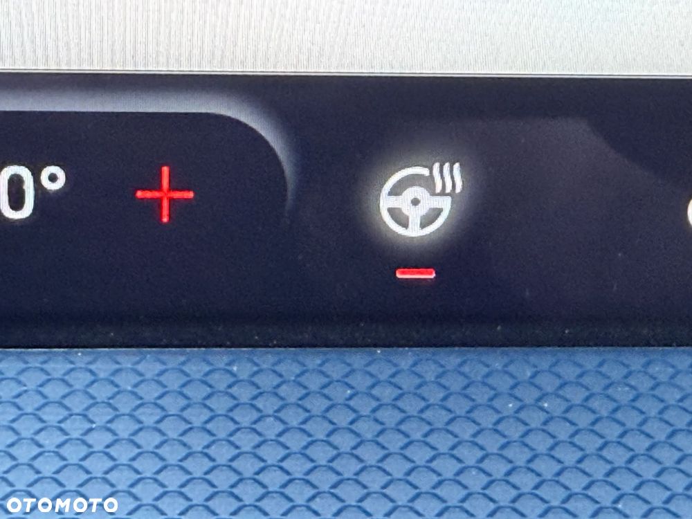 Ford Focus 1.0 EcoBoost Hybrid ACTIVE - 27