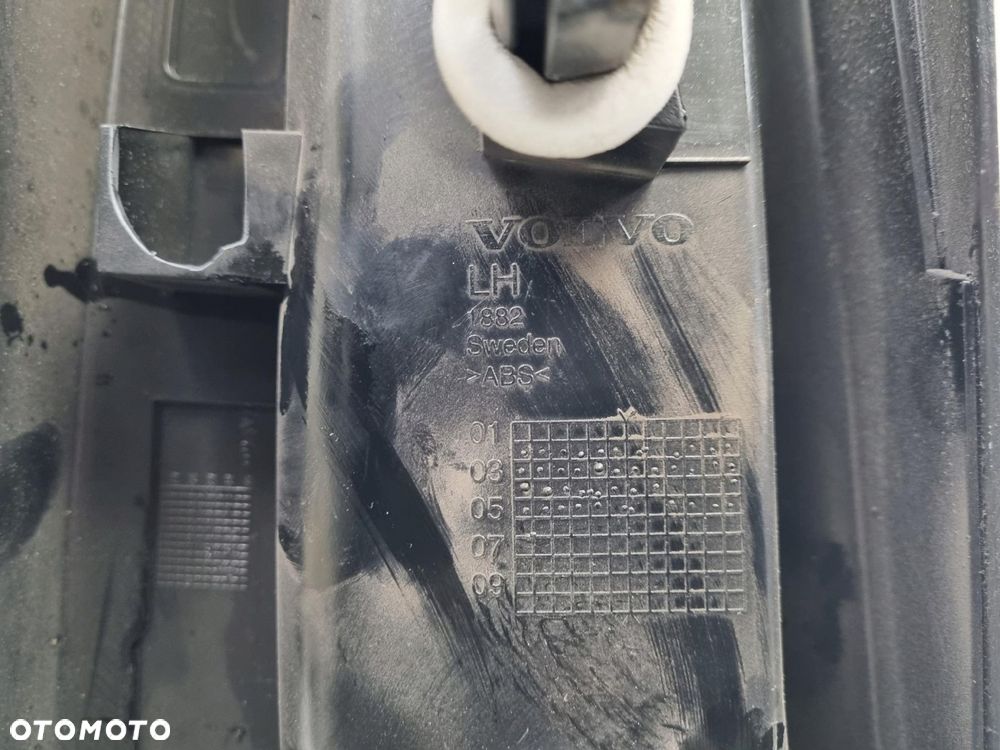 Volvo S60 I XC70 I V70 II lift LEWA OSŁONA SŁUPKA B Maskownica - 7