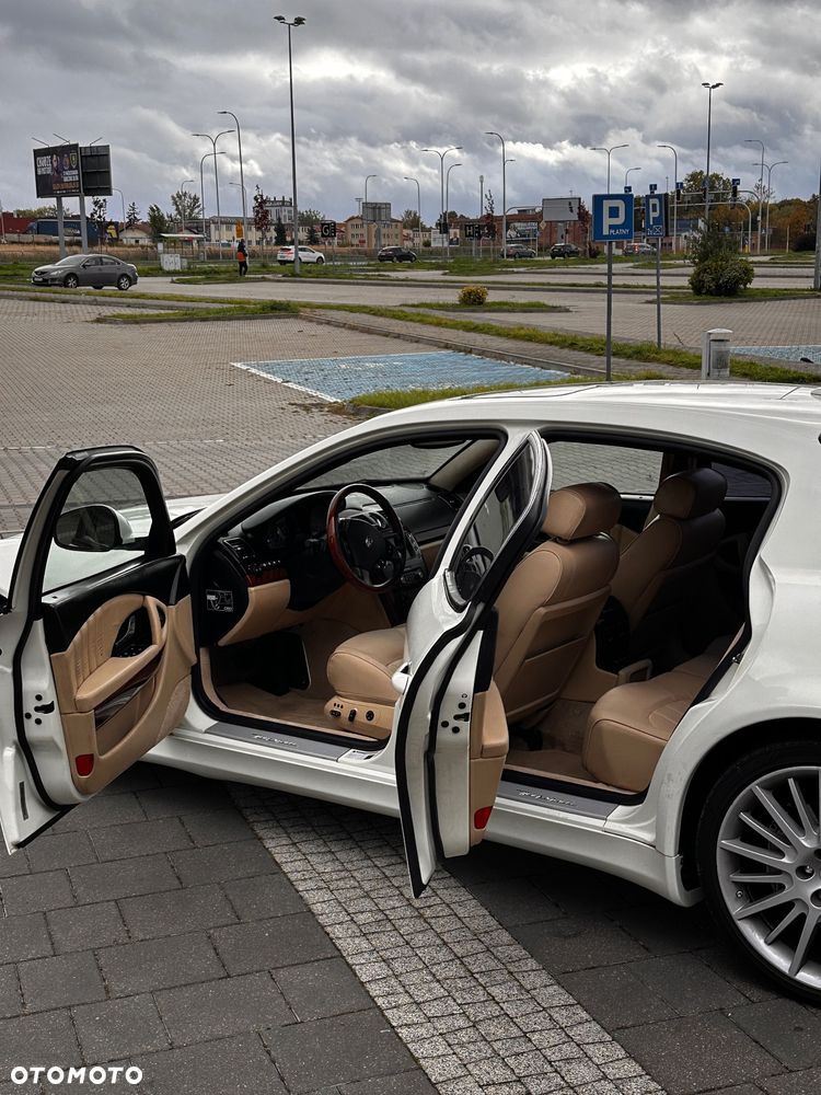 Maserati Quattroporte S - 11