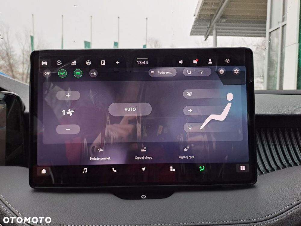 Skoda Superb 2.0 TSI 4x4 L&K DSG - 19