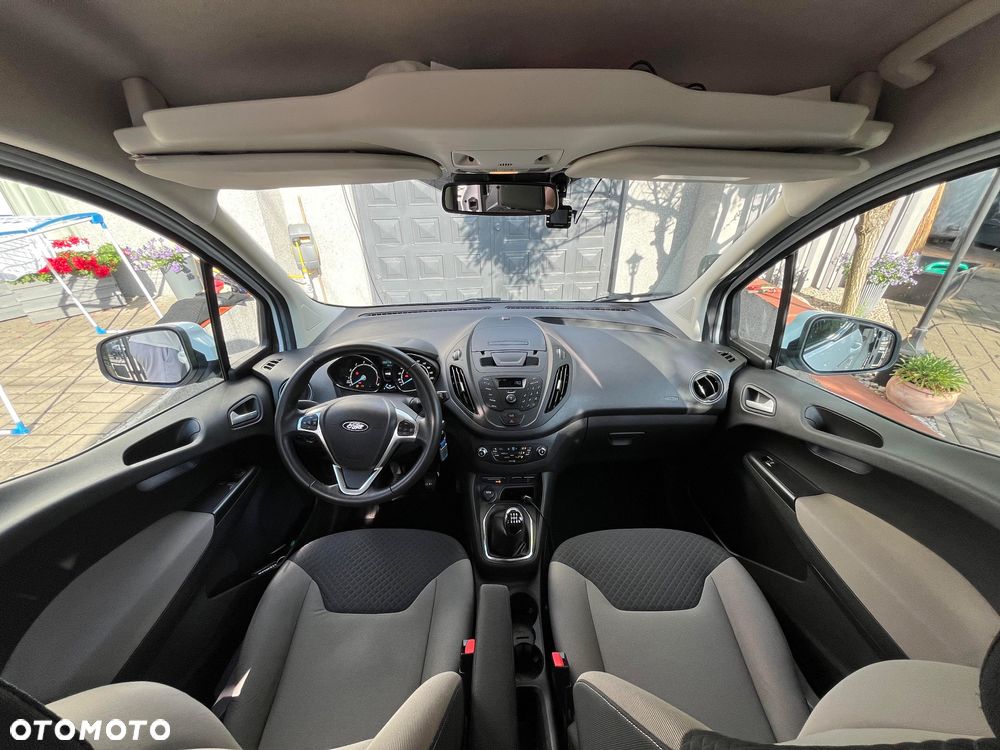 Ford Tourneo Courier 1.0 EcoBoost Titanium - 3