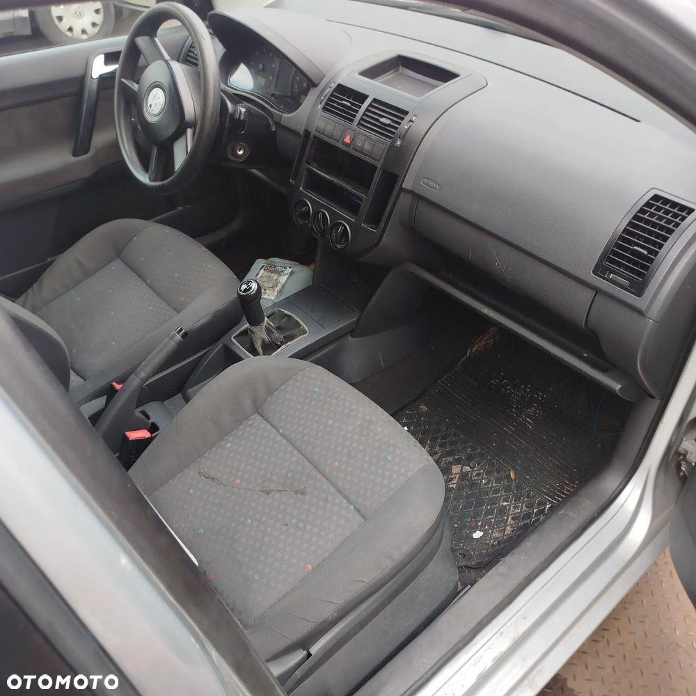 Volkswagen Polo 9N na części . - 4