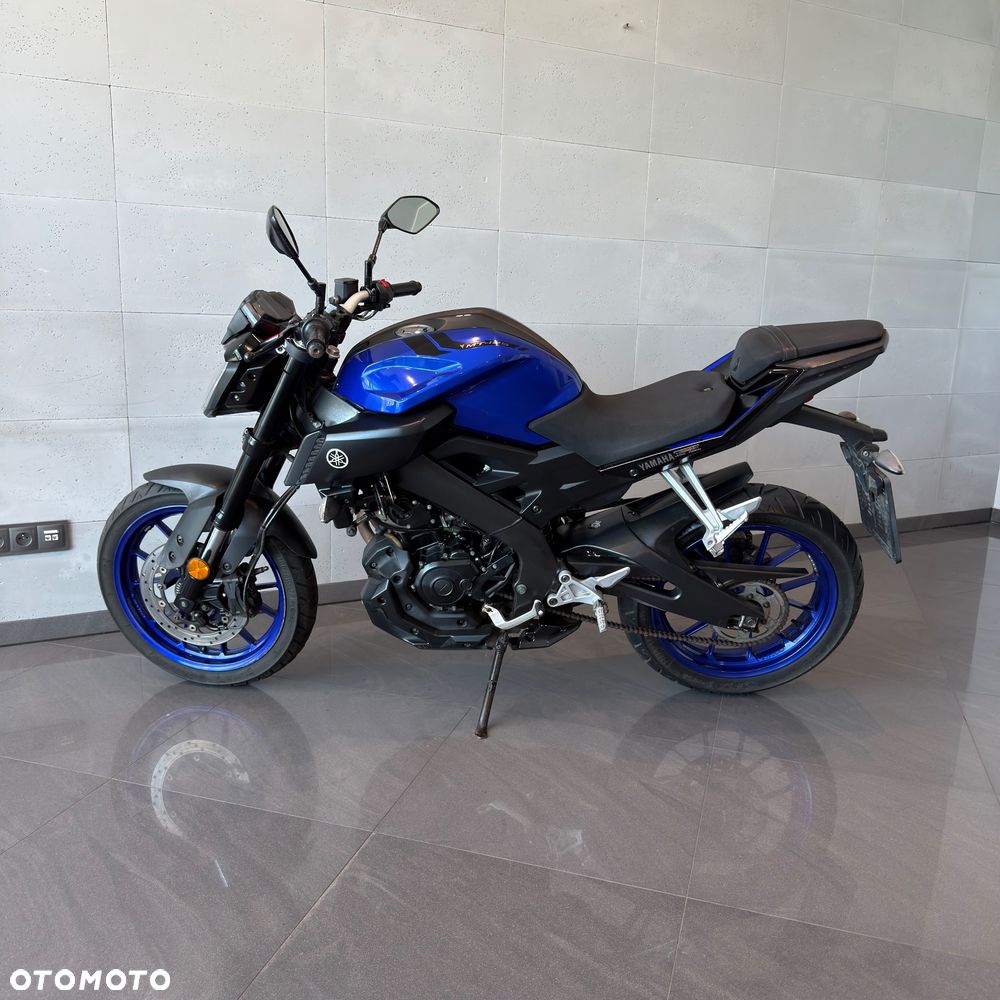Yamaha MT - 7