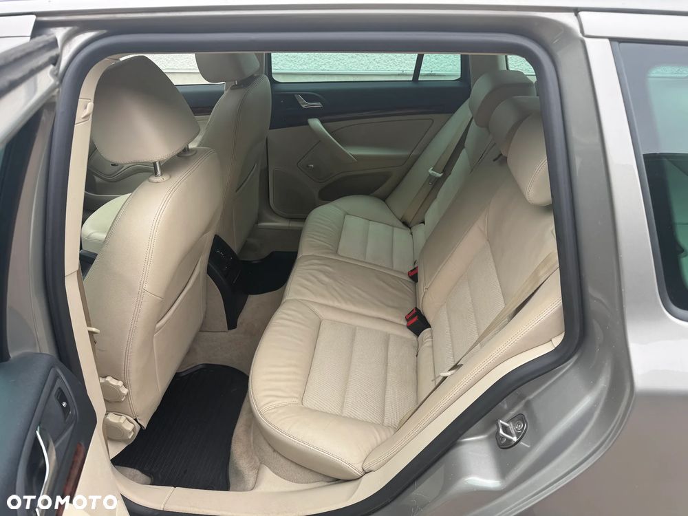 Skoda Octavia 1.2 TSI Elegance - 6