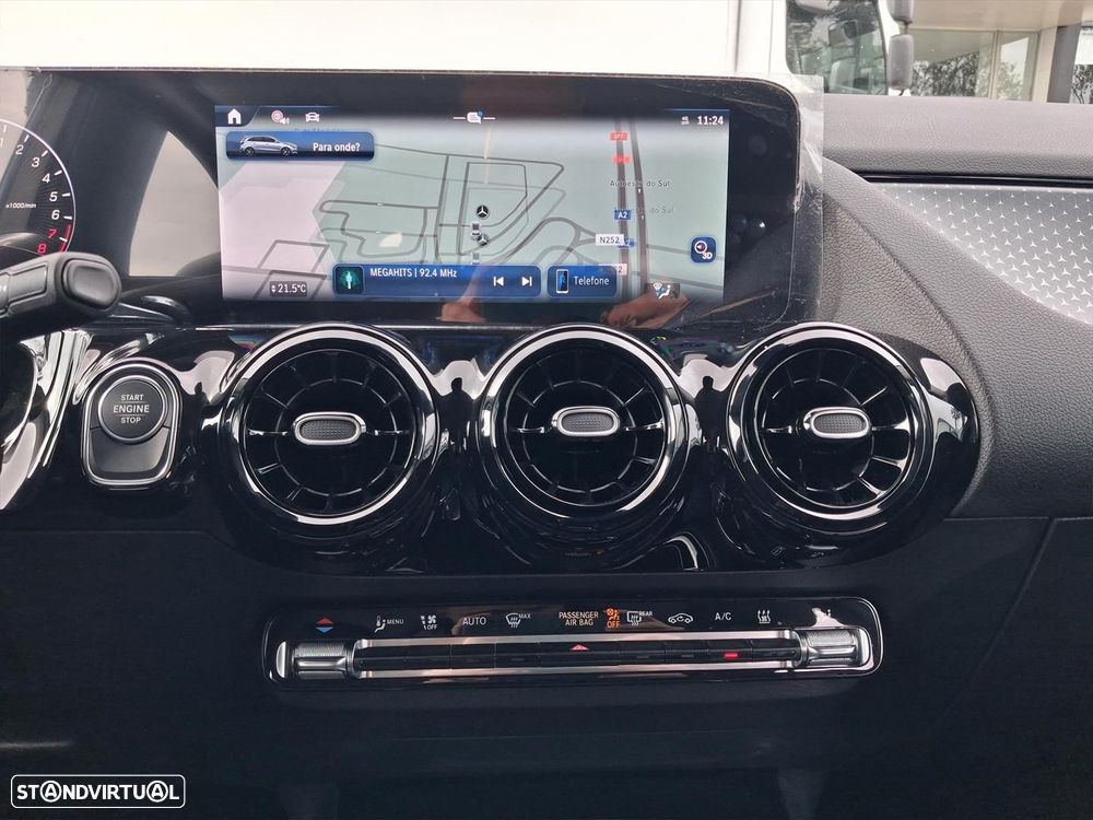 Mercedes-Benz B 250 e - 18