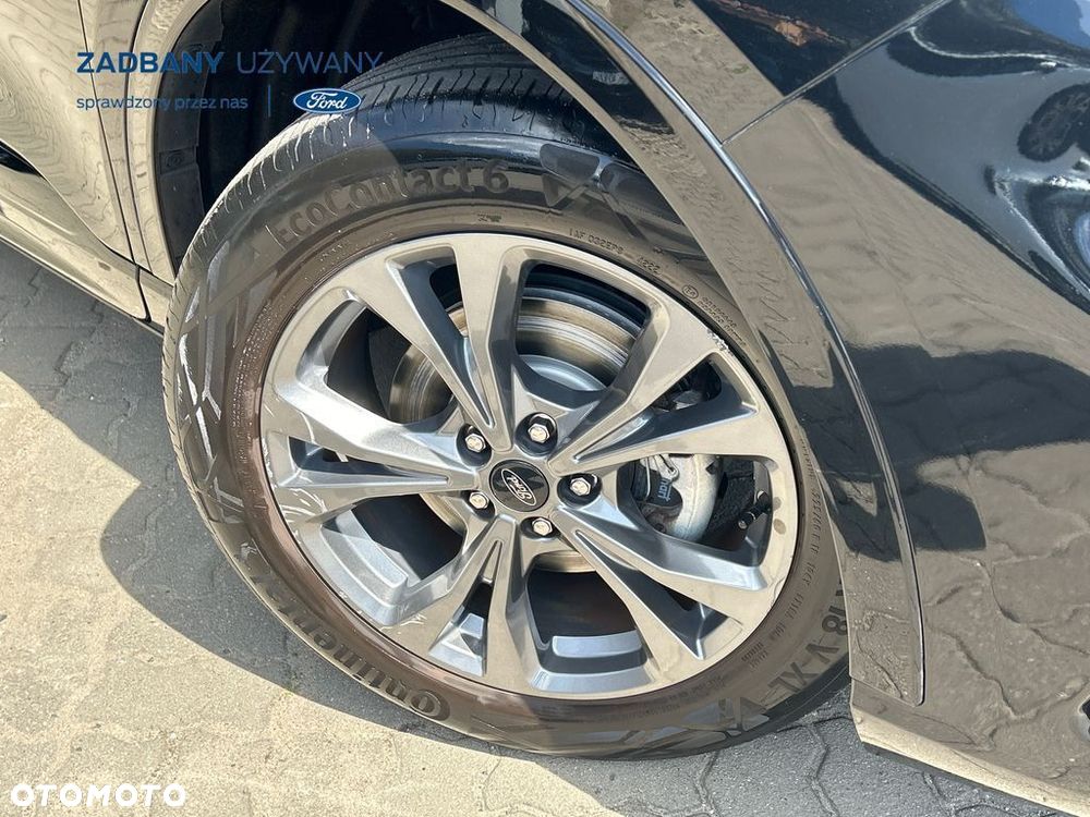 Ford Kuga - 9