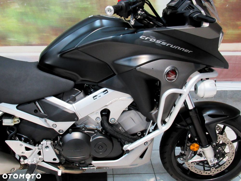 Honda VFR - 18