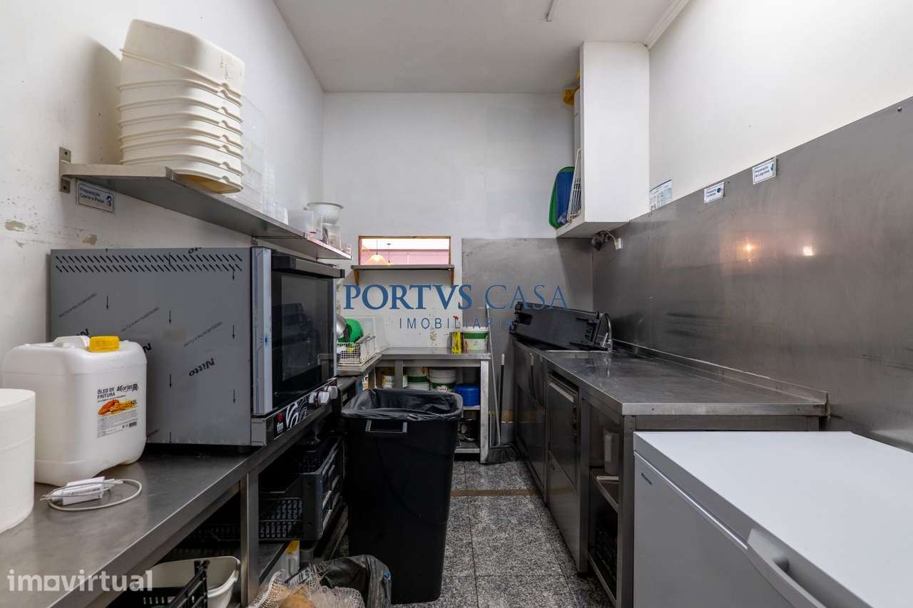 Restaurante || Equipado || Egas Moniz - Grande imagem: 5/18