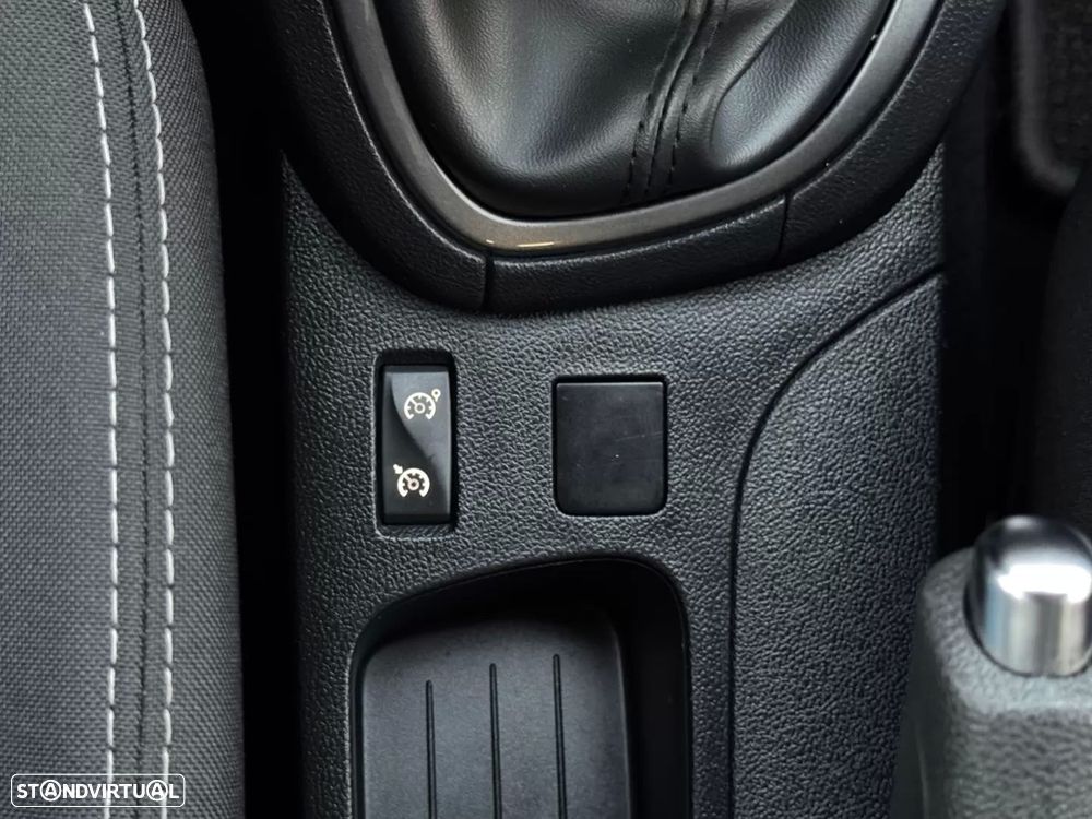 Renault Clio 1.5 dCi Limited EDition - 25