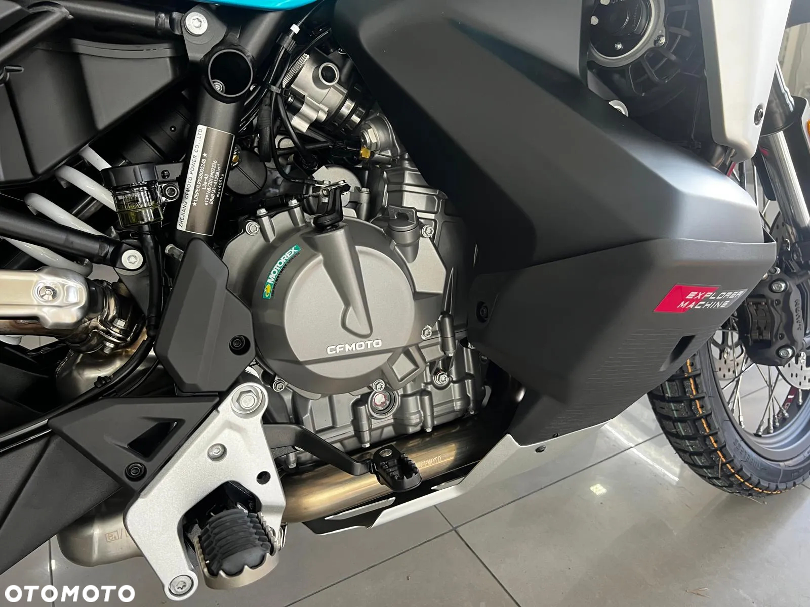 CFMoto MT - 19