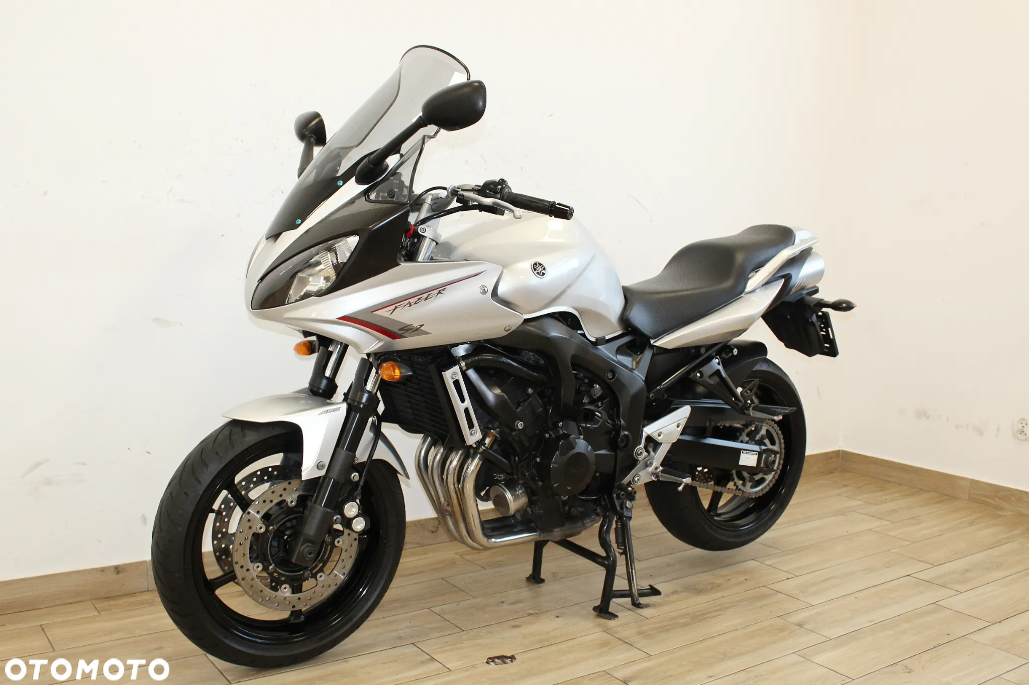 Yamaha FZ - 3