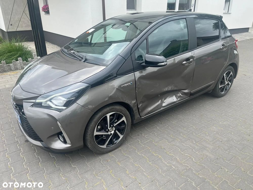 Toyota Yaris Hybrid 1.5 Selection Style - 5