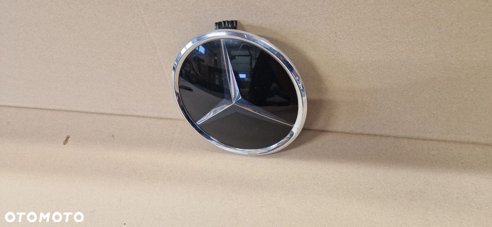 Nowy emblemat pod radar Mercedes A176 W212 A246 A1648880411 ml164 - 2