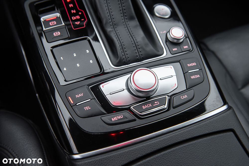 Audi A6 Limousine 3.0 TDI DPF clean diesel quattro S tronic sport selection - 31