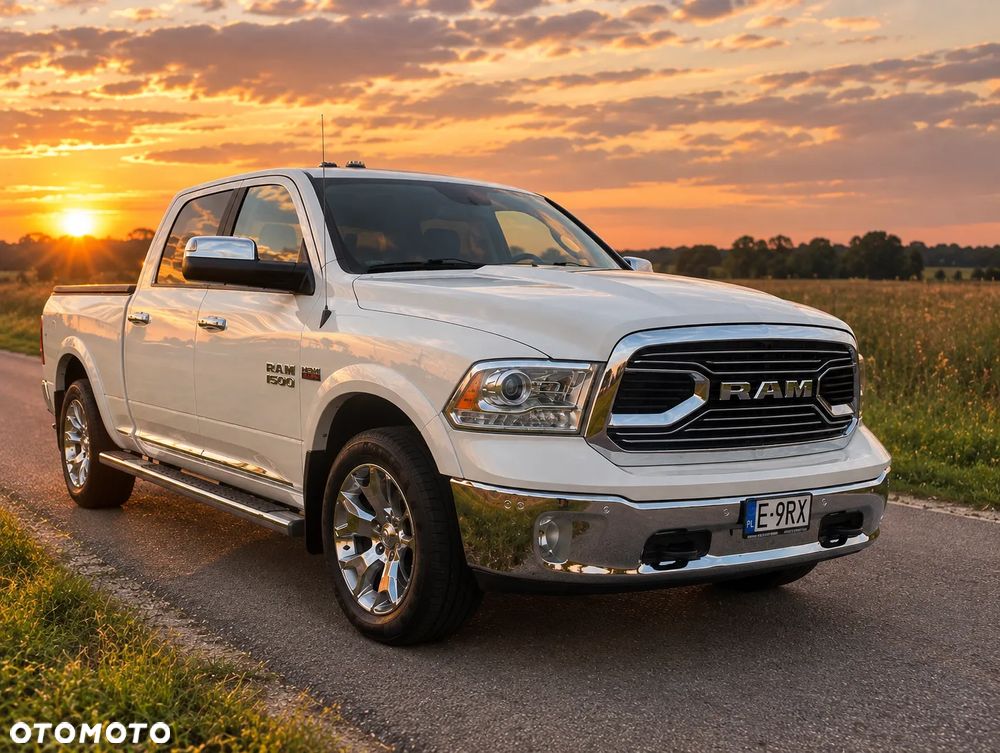RAM 1500 Crew Cab Limited - 4