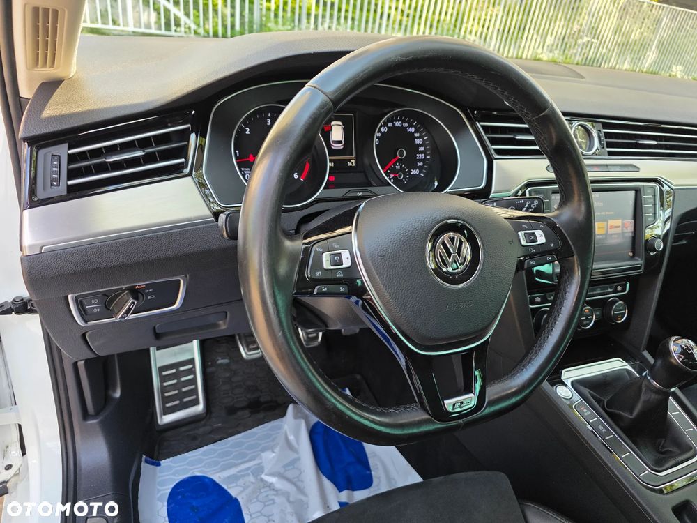Volkswagen Passat 2.0 TDI BMT Highline - 8