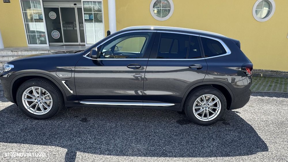 BMW X3 30 e xDrive Line Luxury - 32