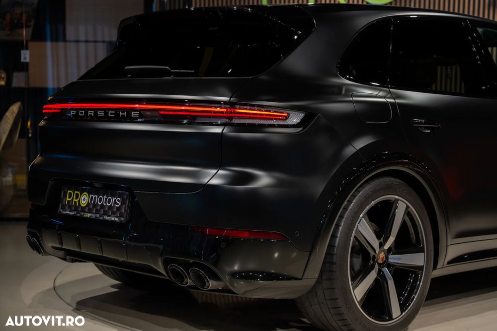 Porsche Cayenne Tiptronic S - 17